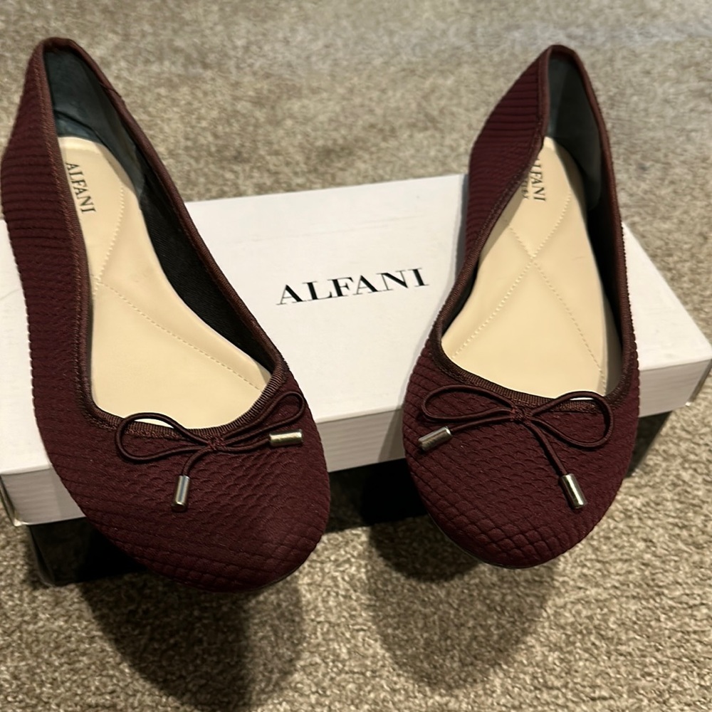 Alfani burgundy flats